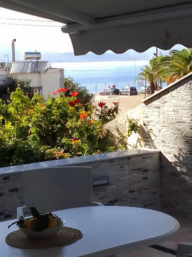 Relax 50m From The Sea Apartment Loutraki (Corinthia)