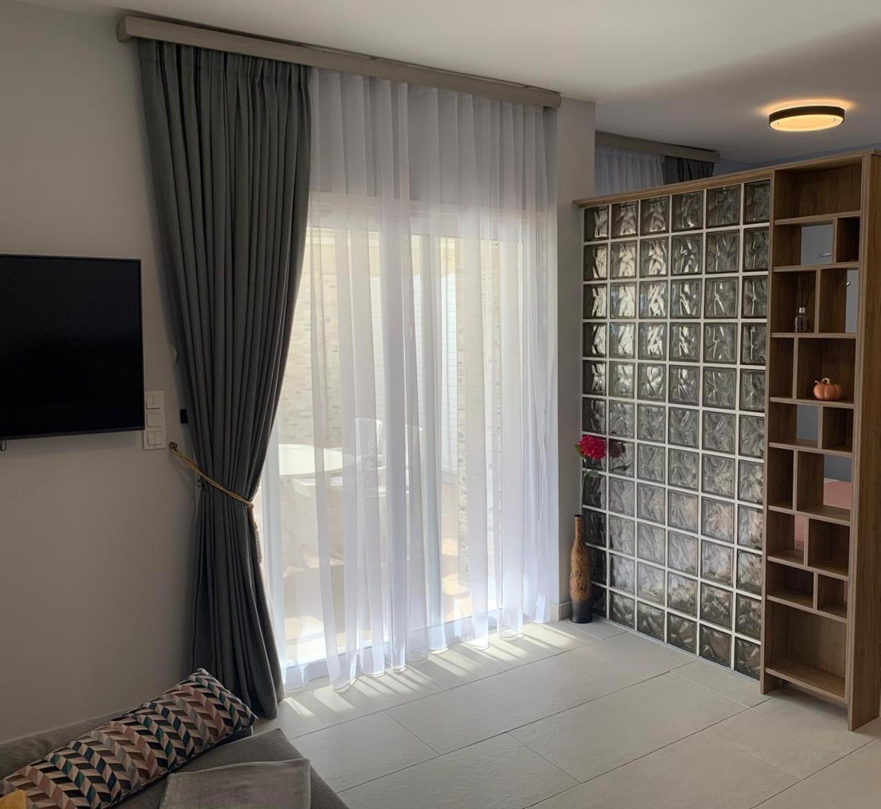 Relax 50m From The Sea Apartment Loutraki (Corinthia)